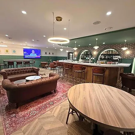 Logis Restaurant La Marjolaine Moulay