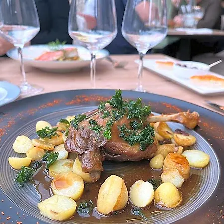 Logis Restaurant La Marjolaine Otel Moulay