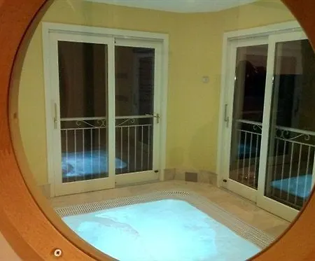 Logis Restaurant La Marjolaine Otel 3*