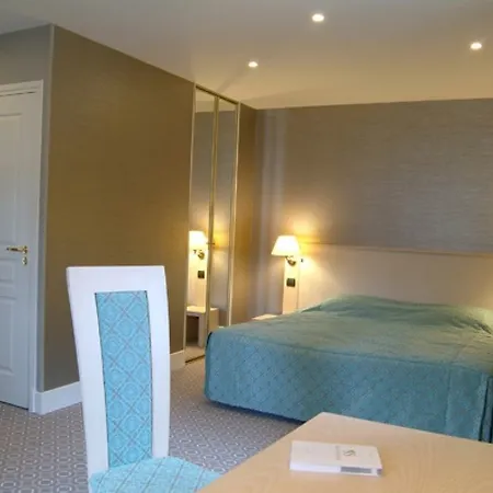 Hotel Logis Hotel Restaurant La Marjolaine Moulay